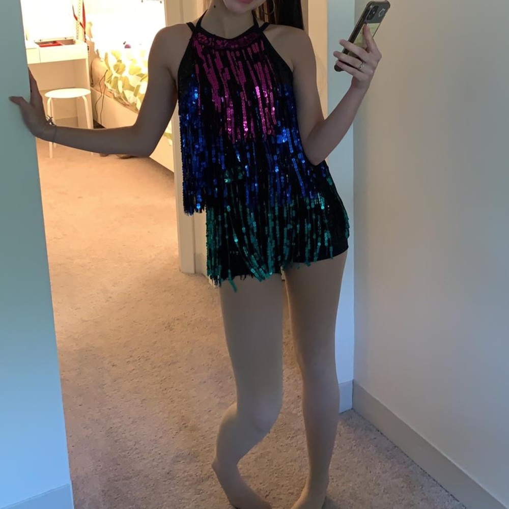 Dancer fit both worn once